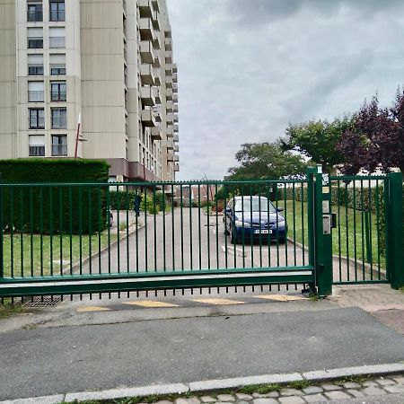 Grand F2 De 47M2 Au 15Eme Etage Dans Une Residence Tres Calme - 017 Руан Экстерьер фото
