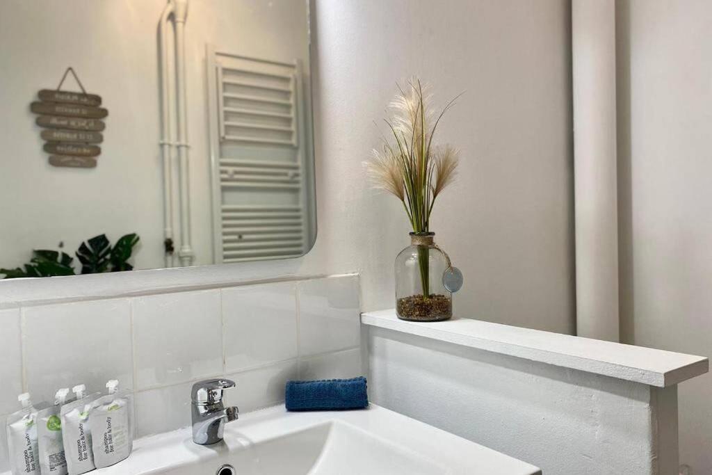 Grand F2 De 47M2 Au 15Eme Etage Dans Une Residence Tres Calme - 017 Руан Экстерьер фото